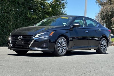 2025 Nissan Altima 2.5 SV SV