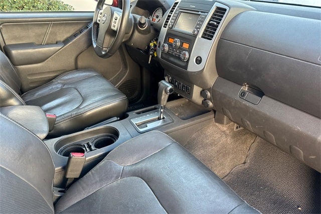 2015 Nissan Frontier PRO-4X PRO-4X