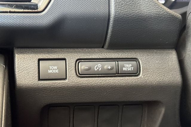 2023 Nissan Frontier PRO-X