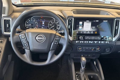 2026 Nissan Frontier Crew Cab SV