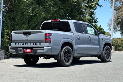 2026 Nissan Frontier Crew Cab SV