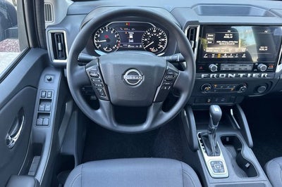 2026 Nissan Frontier Crew Cab SV