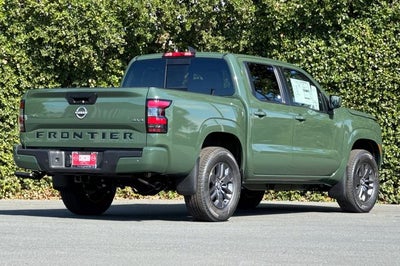 2026 Nissan Frontier Crew Cab SV