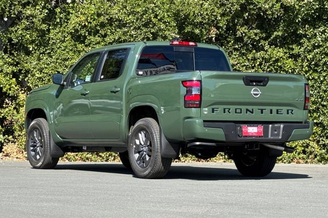 2026 Nissan Frontier Crew Cab SV