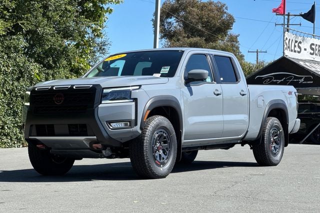 2026 Nissan Frontier Crew Cab PRO-4X® Long Bed