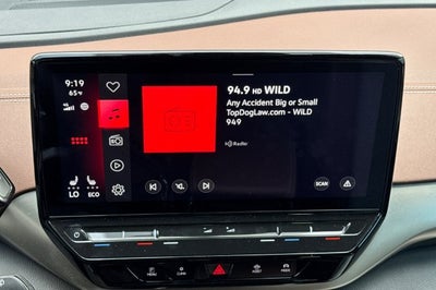 2023 Volkswagen ID.4 Pro