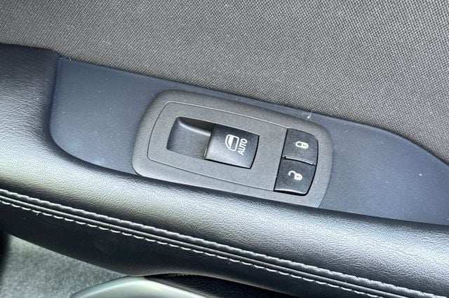 2021 Dodge Challenger SXT BLACKTOP PKG