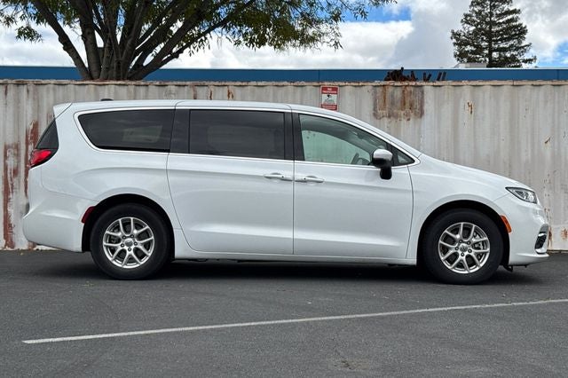 2023 Chrysler Pacifica Touring L TOURING