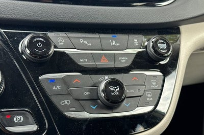 2023 Chrysler Pacifica Touring L TOURING