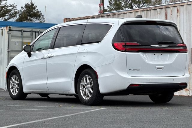 2023 Chrysler Pacifica Touring L TOURING