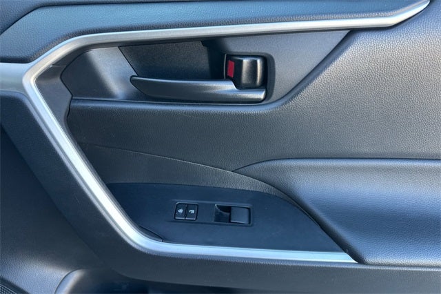 2024 Toyota RAV4 LE LE AWD