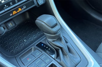 2024 Toyota RAV4 LE LE AWD