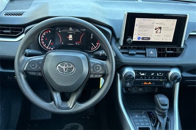 2024 Toyota RAV4 LE LE AWD