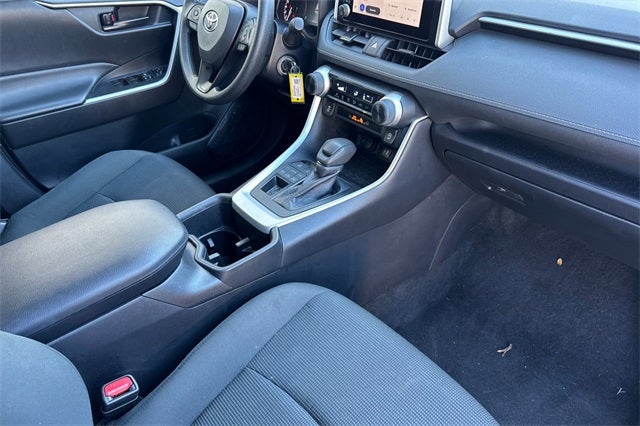 2024 Toyota RAV4 LE LE AWD