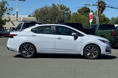2025 Nissan Versa SV