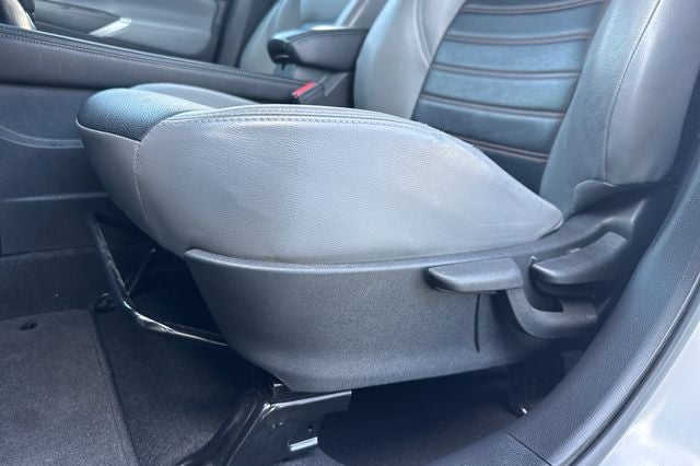 2024 Nissan Kicks SR SR PREMIUM PKG