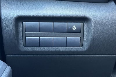 2024 Nissan Kicks SR SR PREMIUM PKG