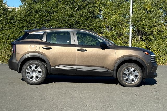 2027 Nissan Kicks S