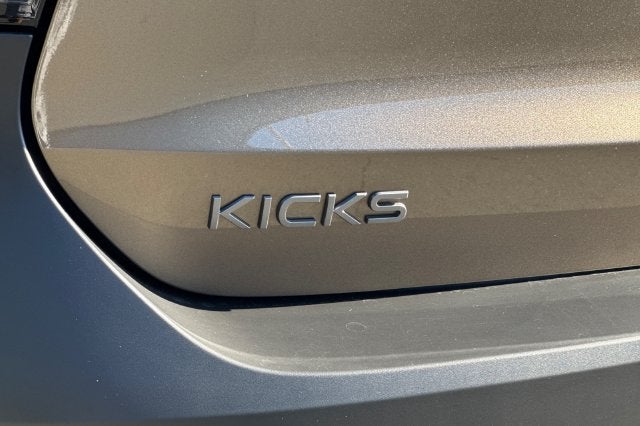 2027 Nissan Kicks S