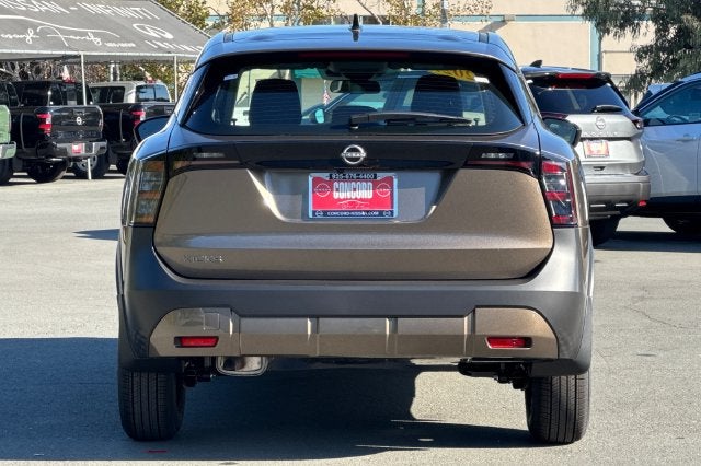 2027 Nissan Kicks S