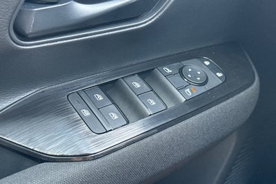 2027 Nissan Kicks S
