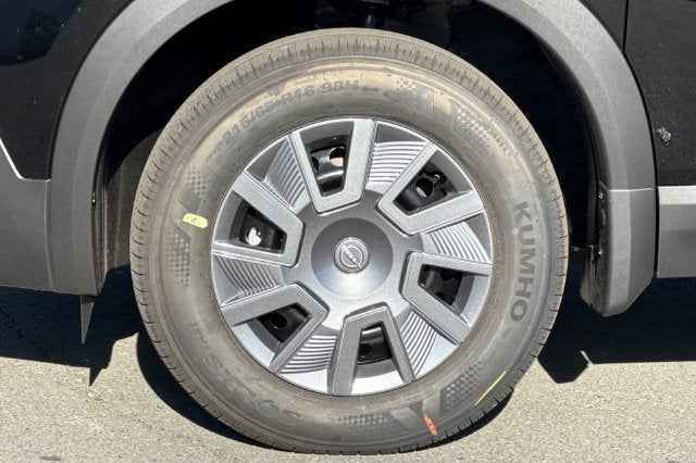 2027 Nissan Kicks S