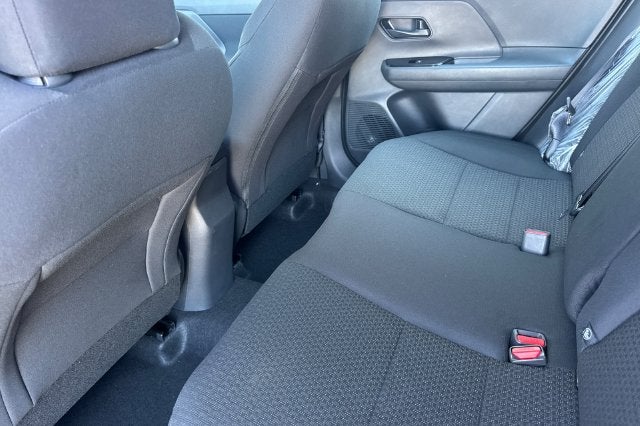 2027 Nissan Kicks S