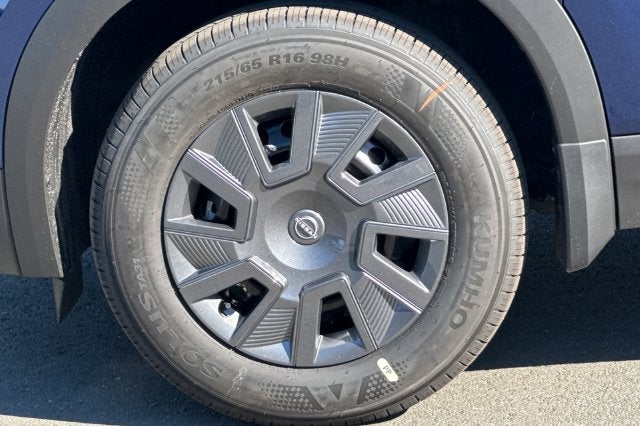 2027 Nissan Kicks S