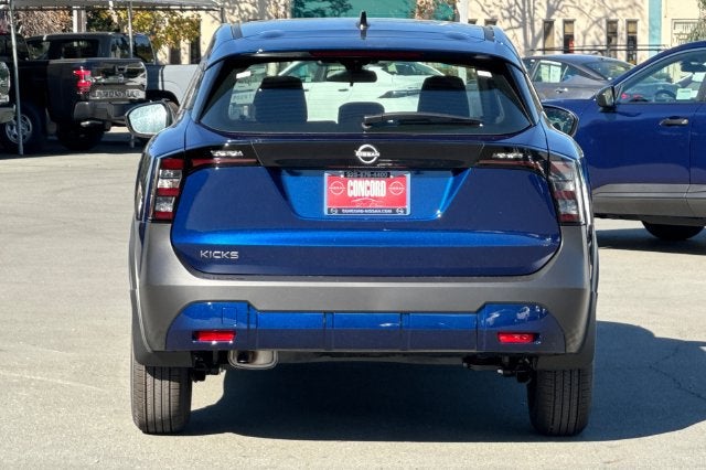 2027 Nissan Kicks S