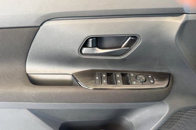 2027 Nissan Kicks S