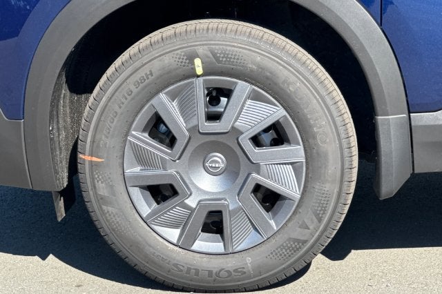 2027 Nissan Kicks S