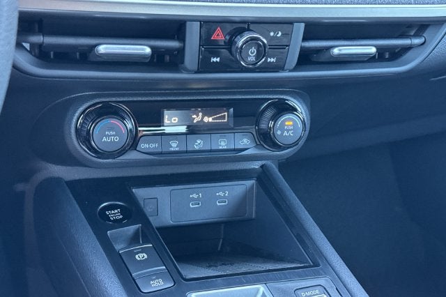 2027 Nissan Kicks SV
