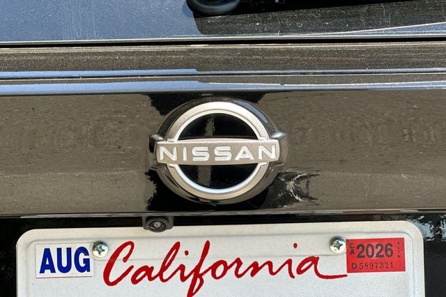 2025 Nissan Kicks SR AWD