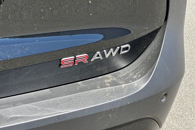 2025 Nissan Kicks SR AWD