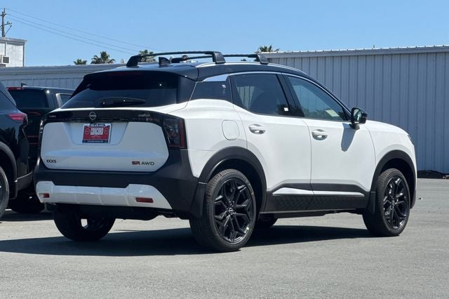 2026 Nissan Kicks SR