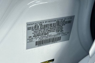 2025 Nissan Kicks SR