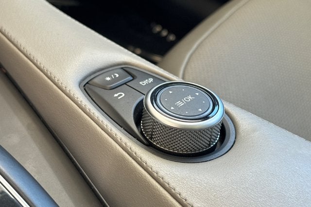 2025 INFINITI QX50 LUXE