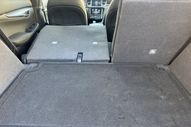 2023 INFINITI QX55 LUXE