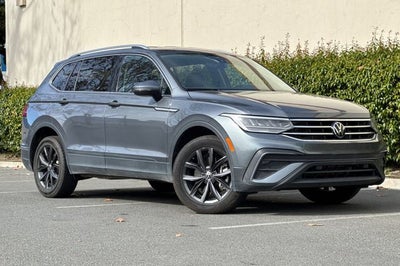 2024 Volkswagen Tiguan 2.0T SE SE