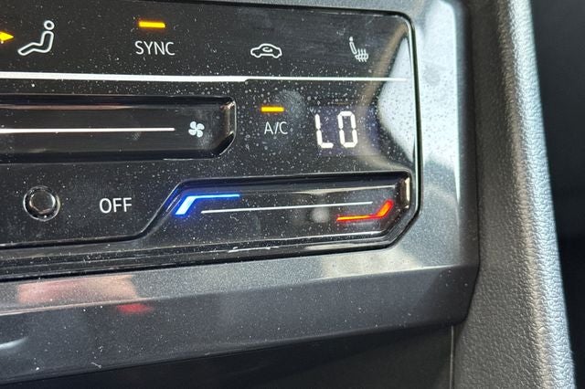 2024 Volkswagen Tiguan 2.0T SE SE