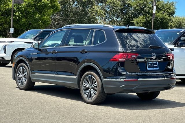 2024 Volkswagen Tiguan 2.0T Wolfsburg Edition