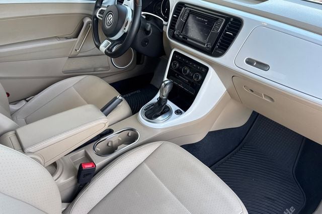 2019 Volkswagen Beetle Convertible 2.0T S