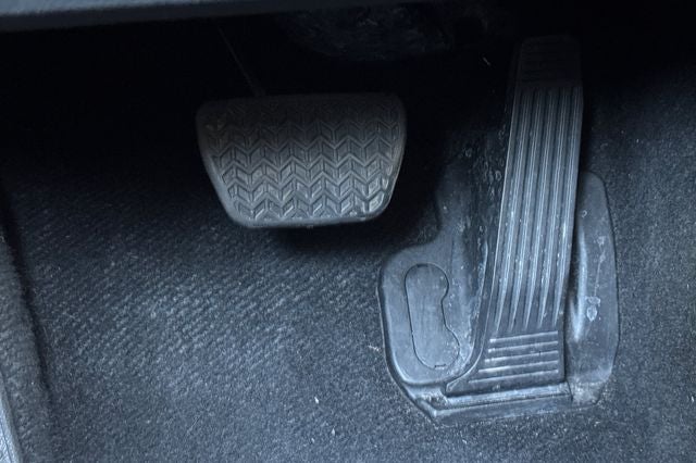 2025 Toyota Camry LE LE HYBRID