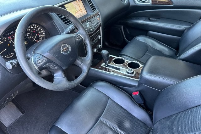 2014 Nissan Pathfinder Platinum