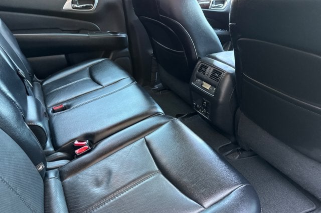 2014 Nissan Pathfinder Platinum