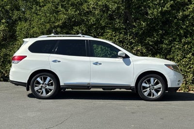 2014 Nissan Pathfinder Platinum