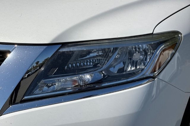 2014 Nissan Pathfinder Platinum