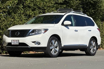 2014 Nissan Pathfinder Platinum