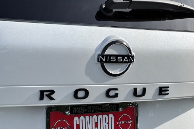 2026 Nissan Rogue Dark Armor™