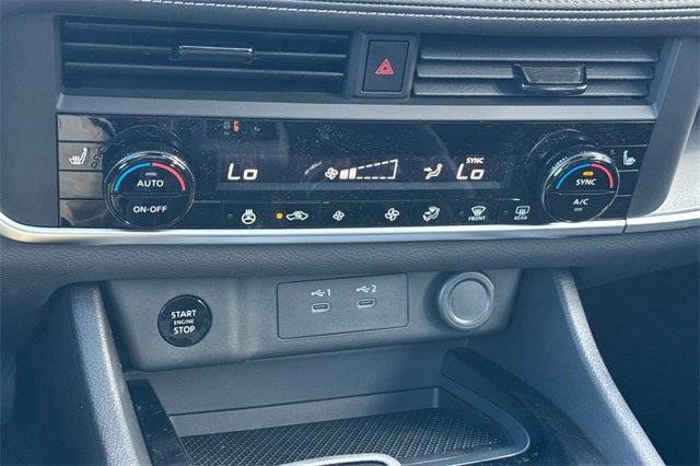 2026 Nissan Rogue Dark Armor™